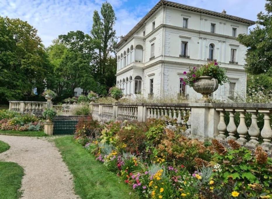 Grande Maison En Bords De Marne - 25 Min De Paris Créteil Dış mekan fotoğraf